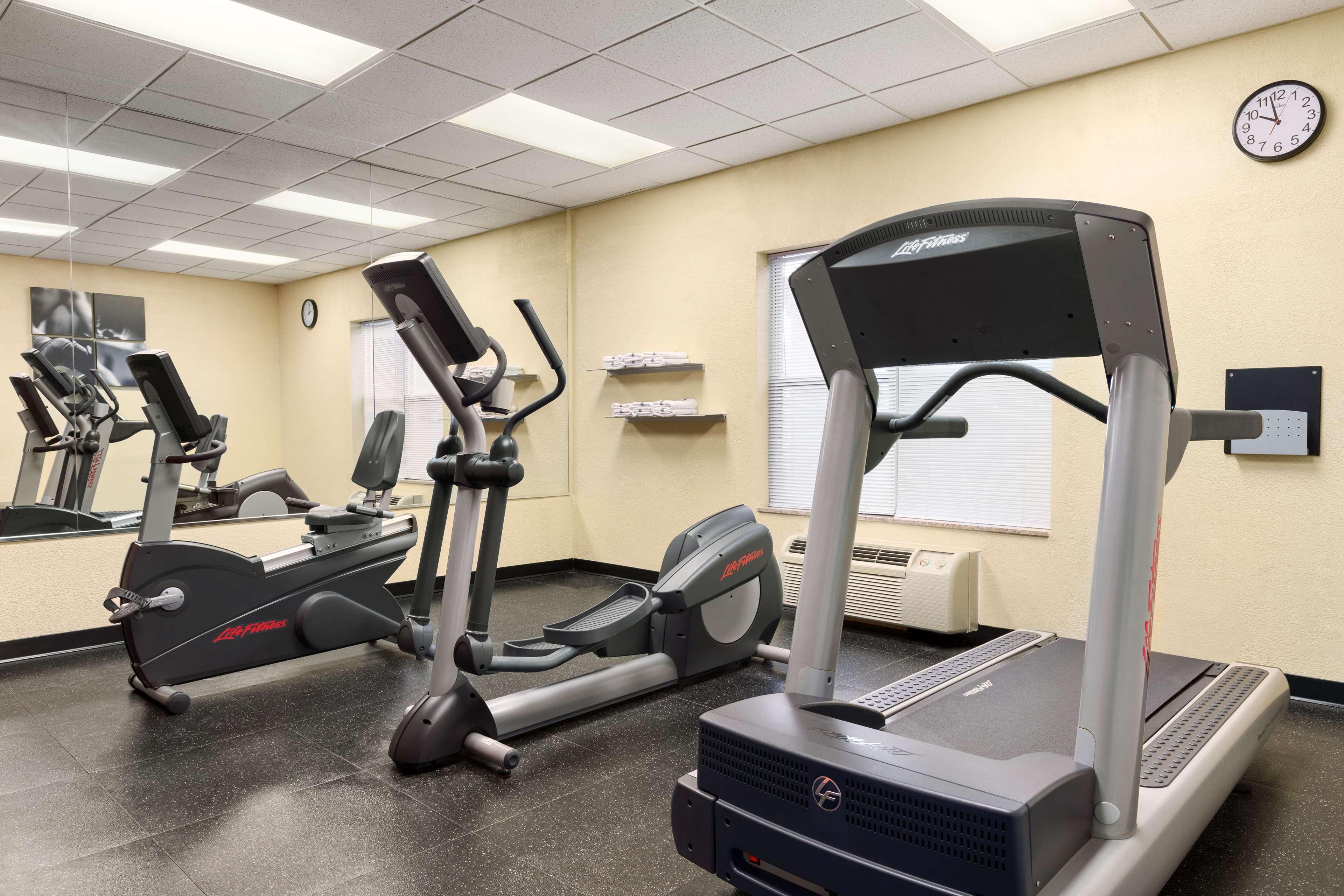 Mount Pleasant Country Inn & Suites By Radisson, Frackville מראה חיצוני תמונה