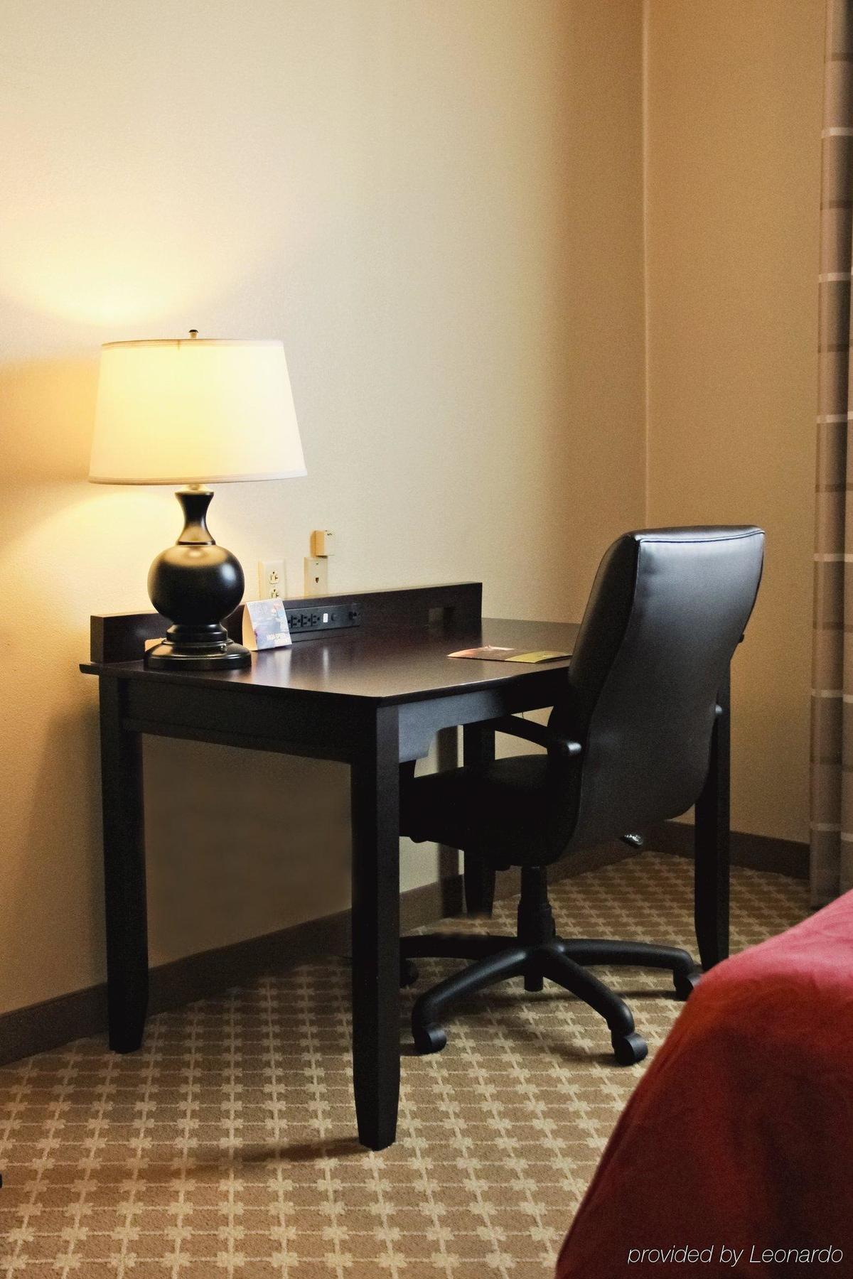 Mount Pleasant Country Inn & Suites By Radisson, Frackville מראה חיצוני תמונה